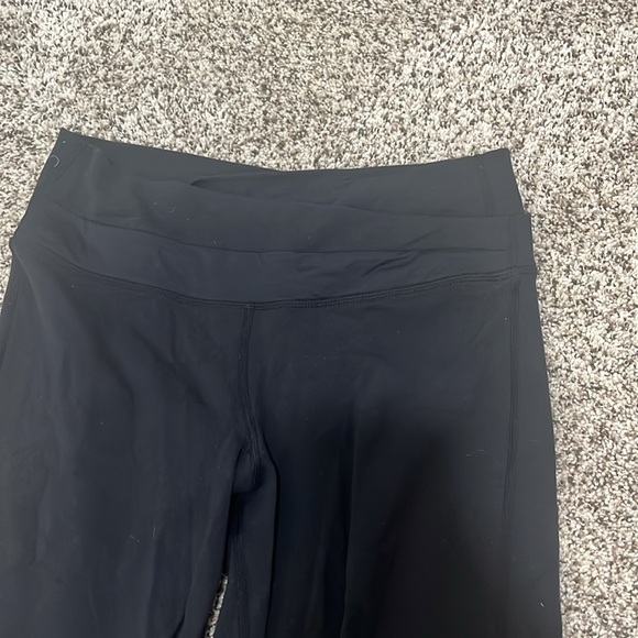 Lululemon crossover straight leg leggings size 6 - Picture 2 of 7
